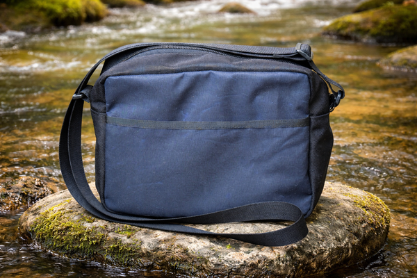 Derby Bag in Navy Waxed Cotton Canvas