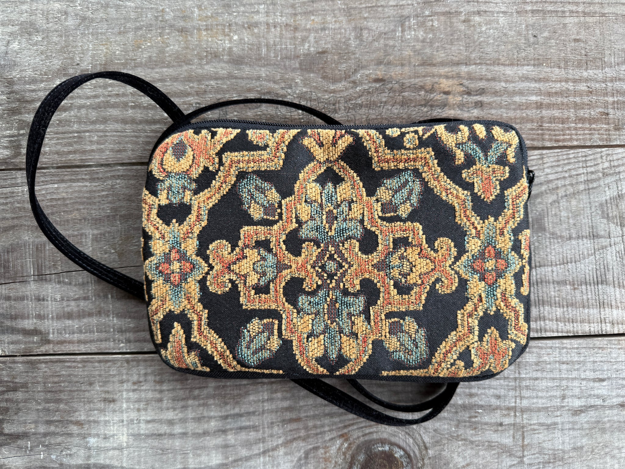 Reign Vermont‎ Tapestry Sling Bag Backpack Unique Design Shoulder Purse Classic Top Zip – reignvermont.com main image 2