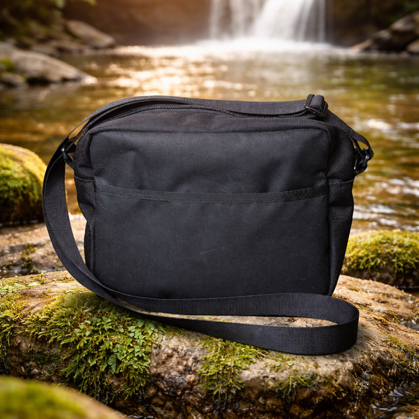 Derby Bag in Black Waxed Cotton Canvas