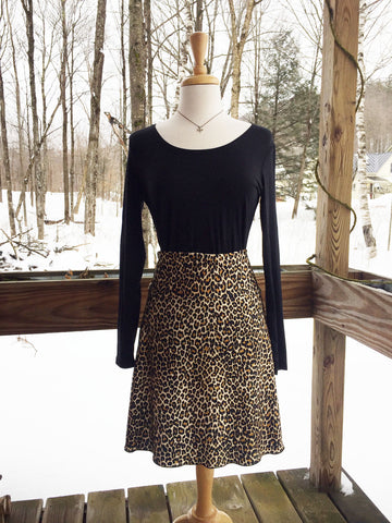 Reign Vermont Adventure Skirt in Leopard